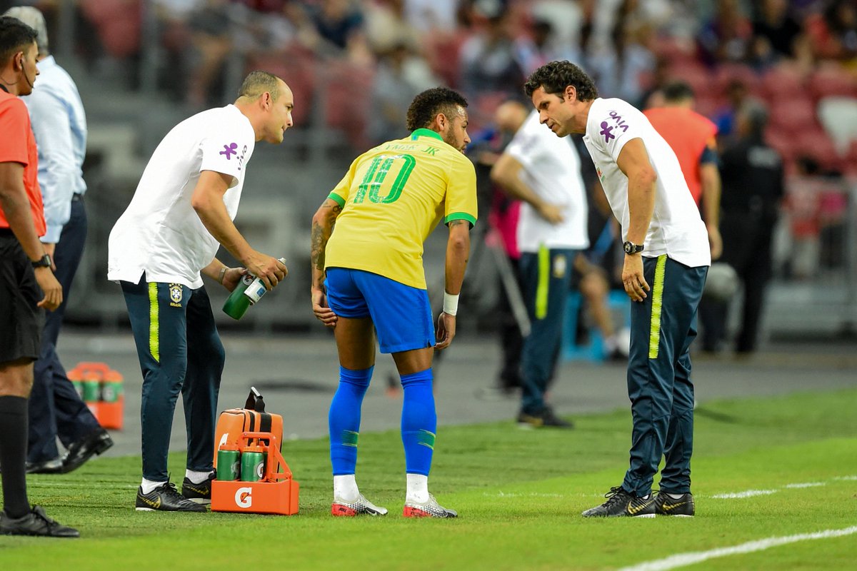 برزیل-نیجریه-بازی دوستانه-Brazil-Nigeria-مصدومیت نیمار-Neymar Injury